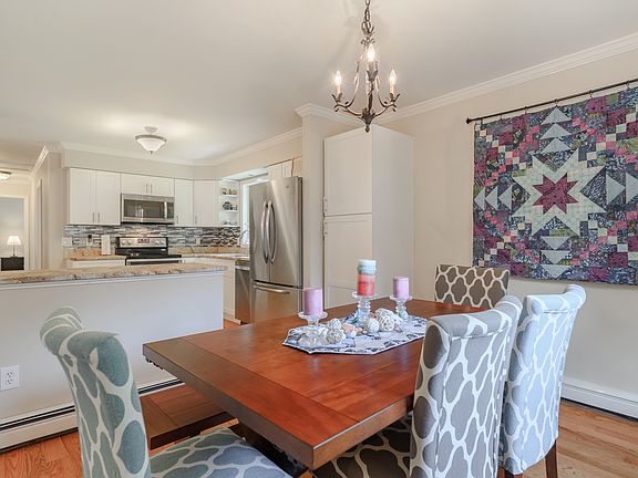 13 Sherry Lane Extension