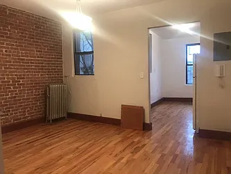 Rented by Rennit Inc.