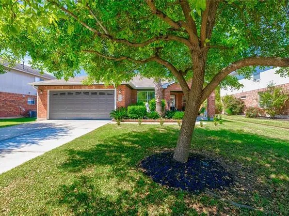 2011 Fall Creek Dr, Leander, TX 78641