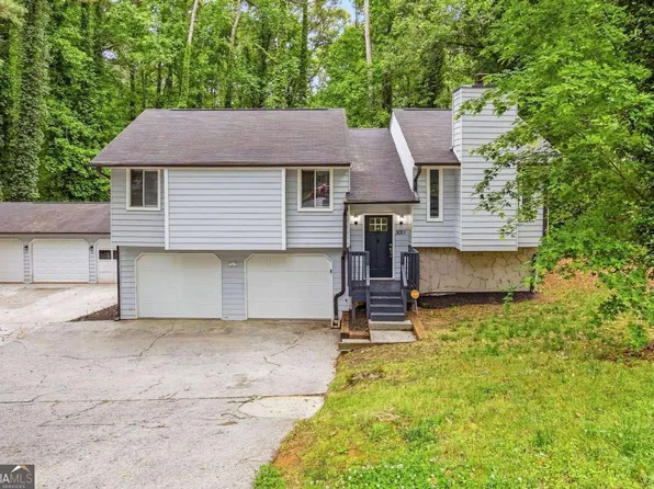 3021 Munson Ct, Snellville, GA 30039