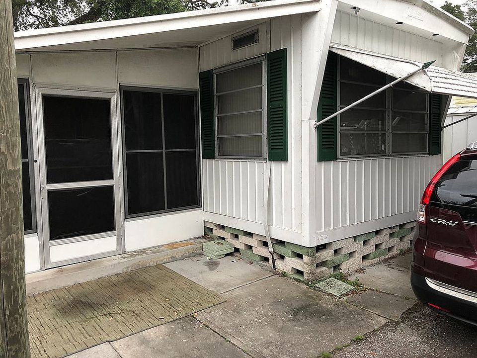 1st image of 4283 85th Ln N #30