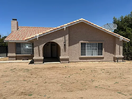 17530 Aspen St Photo 1
