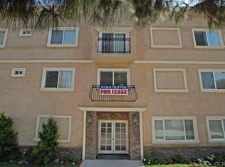 17330 Chatsworth St APT 6, Granada Hills, CA 91344