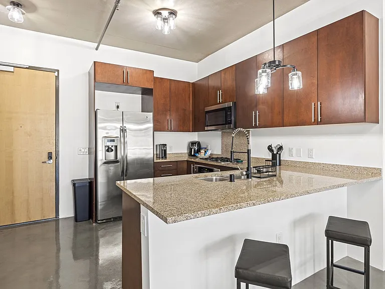 353 E Bonneville Ave #707 — Photo 5
