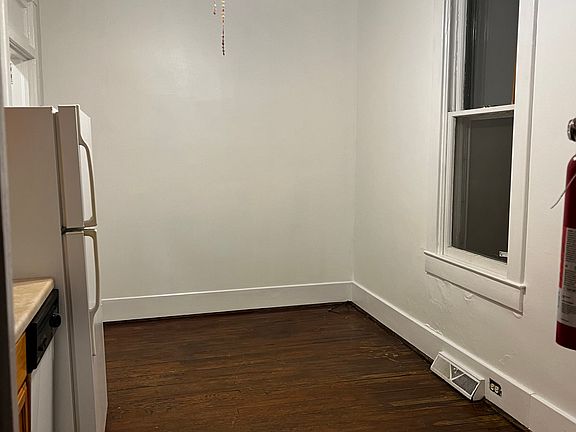 5th image of 8605 Anderson Ave #2
