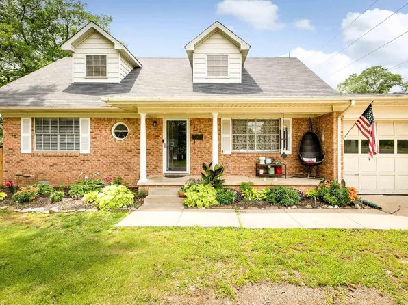 100 Donna Dr, Little Rock, AR 72205