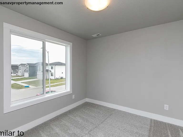 3901 NE 6th St — Photo 22