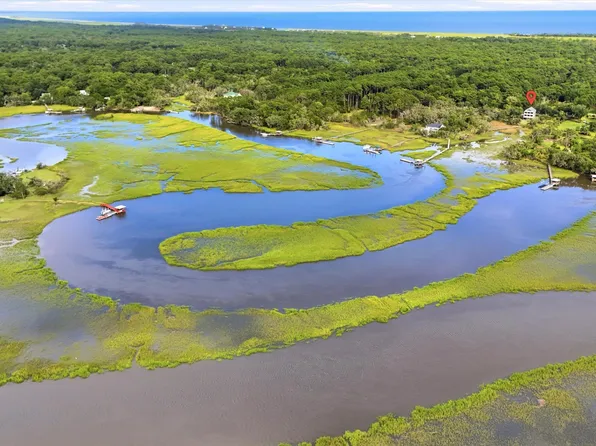 1102 Down Under Ln, Edisto Island, SC 29438