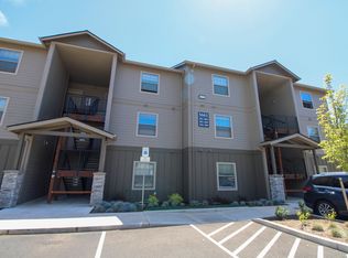 5663 Woodside Dr SE APT 203, Salem, OR 97306