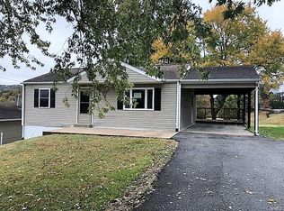 3391 Old Baumgartner Rd, Saint Louis, MO 63129