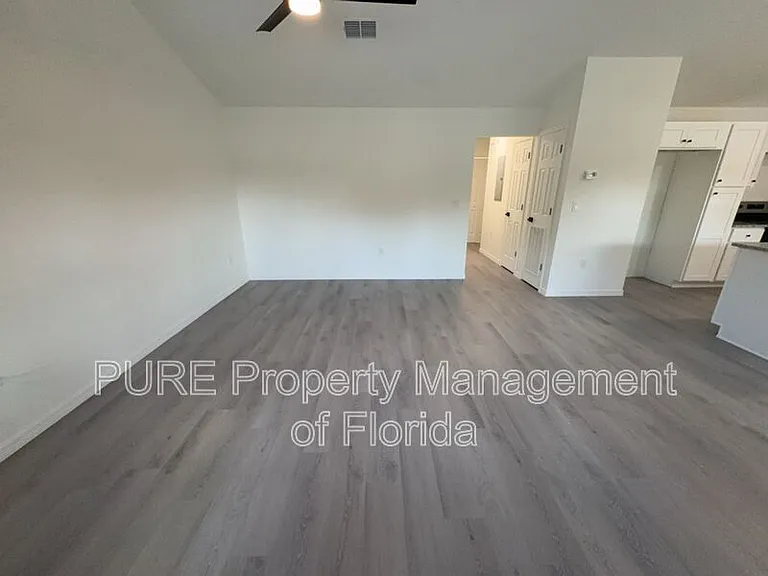 14173 SW 60th Ter #2 — Photo 6
