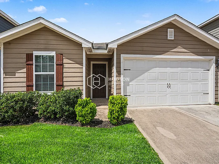 23022 Bellini Dr — Photo 1