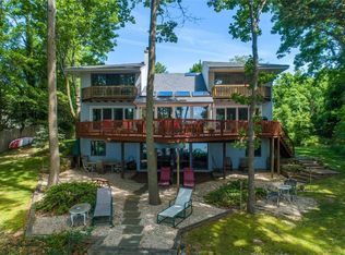 94 Cove Rd, Northport, NY 11768