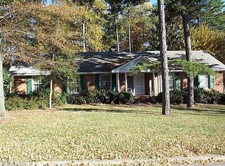 1120 Crestview Dr, Salisbury, NC 28144