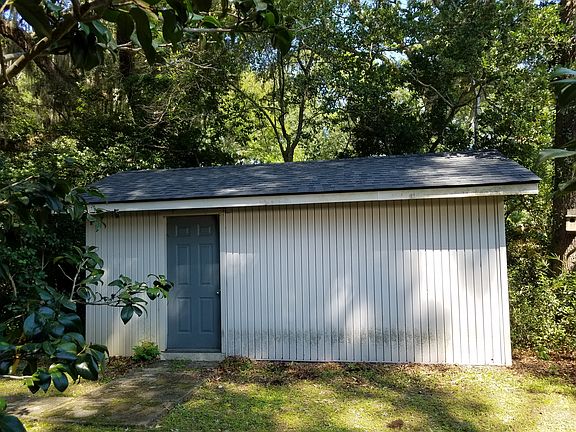 New roof on 10 x 20 workshop