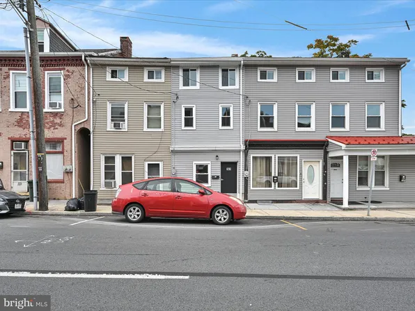 141 N 9th St, Lebanon, PA 17046