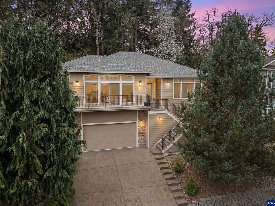 1st image of 408 La Cresta Dr SE