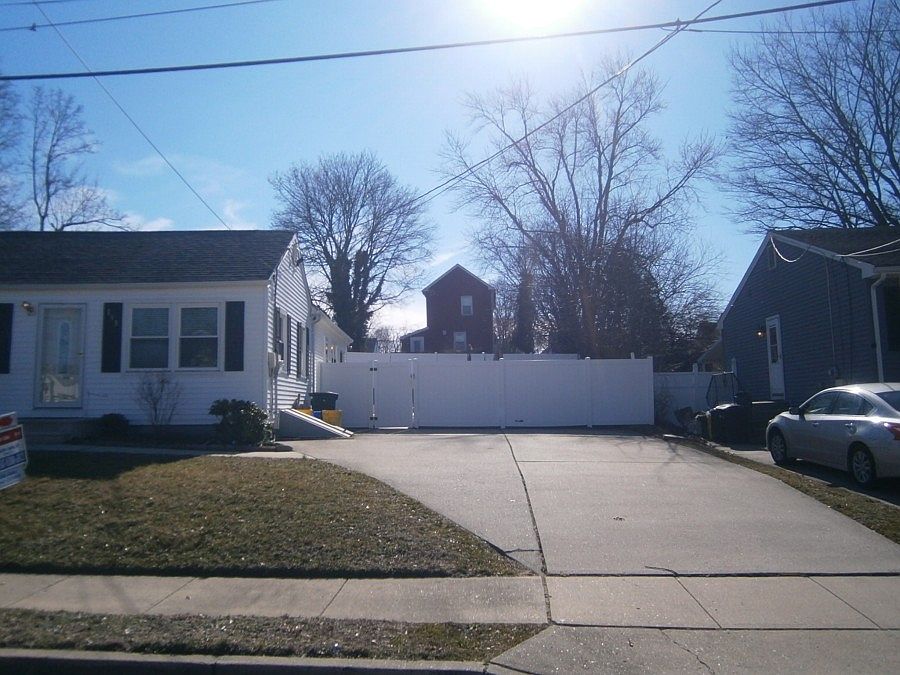 2nd image of 193 Quimby Ave