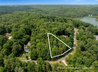 232 Riverlake Rd, Fair Play, SC 29643