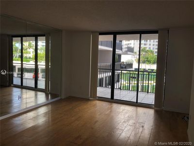 540 Brickell Key Dr APT 602, Miami, FL, 33131