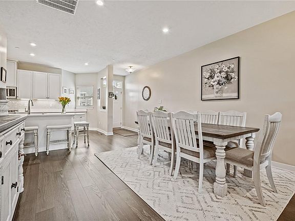 2nd image of 189 Dana Dr