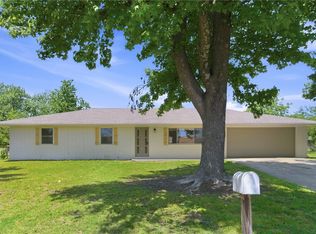 2006 S 16th St, Rogers, AR 72758