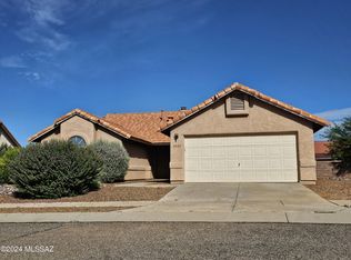 9827 N Stonecreek Pl, Tucson, AZ 85742