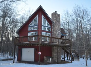 329 Maxatawny Dr, Pocono Lake, PA
