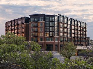 207 S Maple St #3568782, Mount Prospect, IL 60056