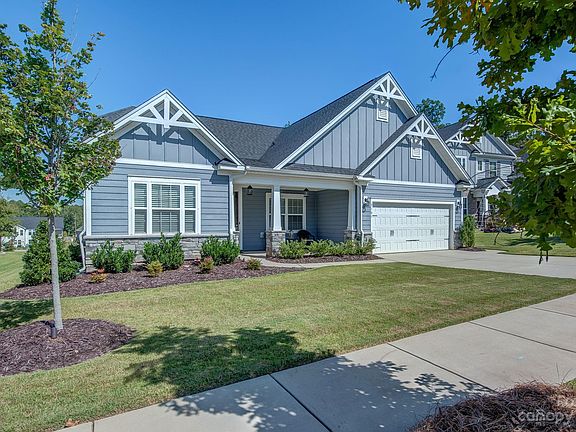 2nd image of 5101 Watercrest Trl