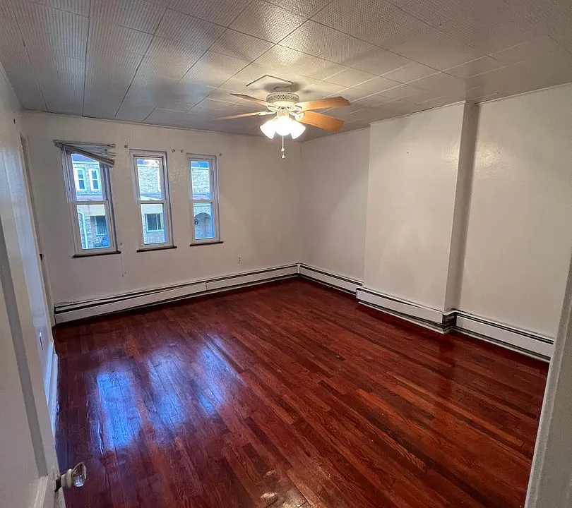 416 Oakland Ave #5