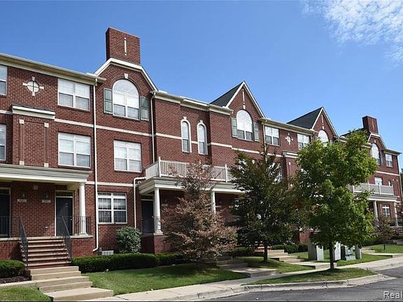 5th image of 3079 Camden Dr #1