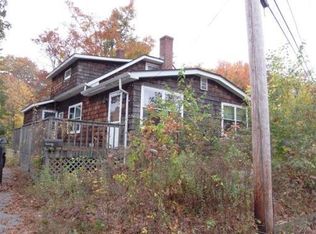 49 Lake Ave, Leicester, MA 01524