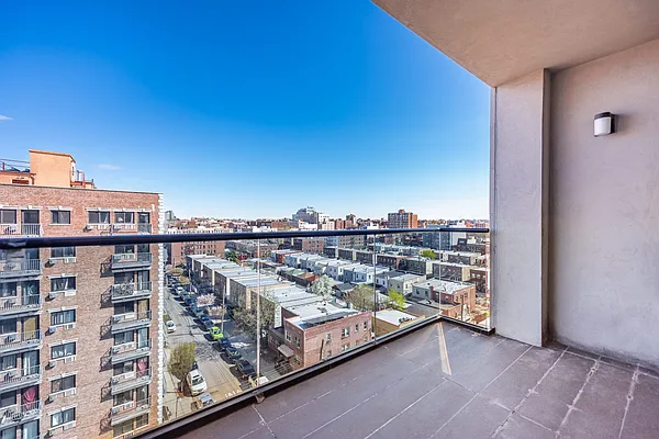 Rented by Modern Spaces | media 58