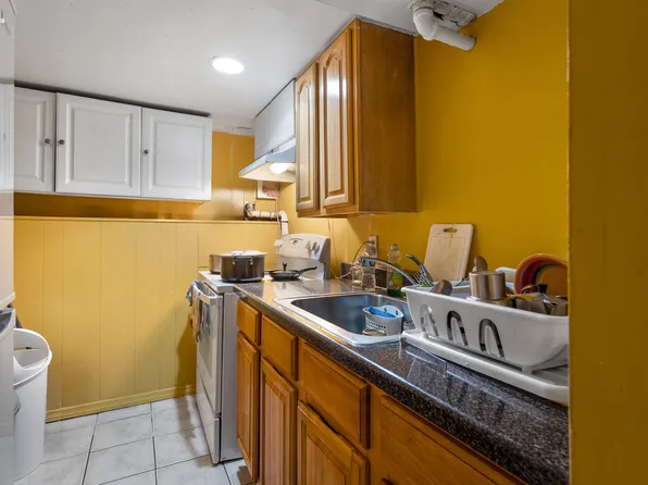 31-50 Buell Street 1 image 40 of 41