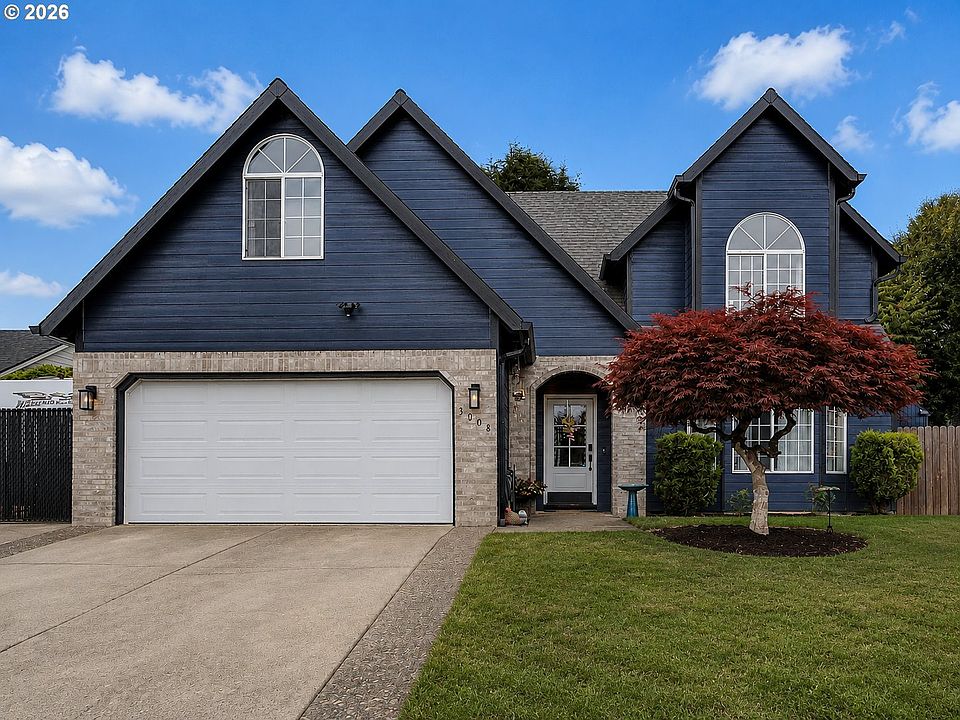 1st image of 3008 SE Laura Ave