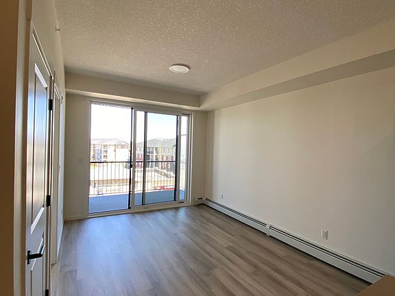 4th image of 740 Legacy Village Rd SE #3405