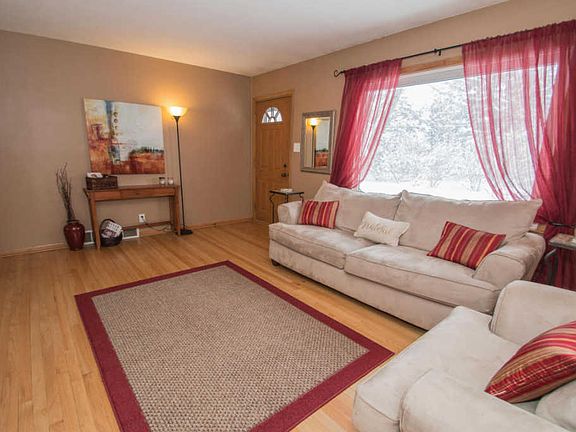 2nd image of 4407 W Parkland Ave