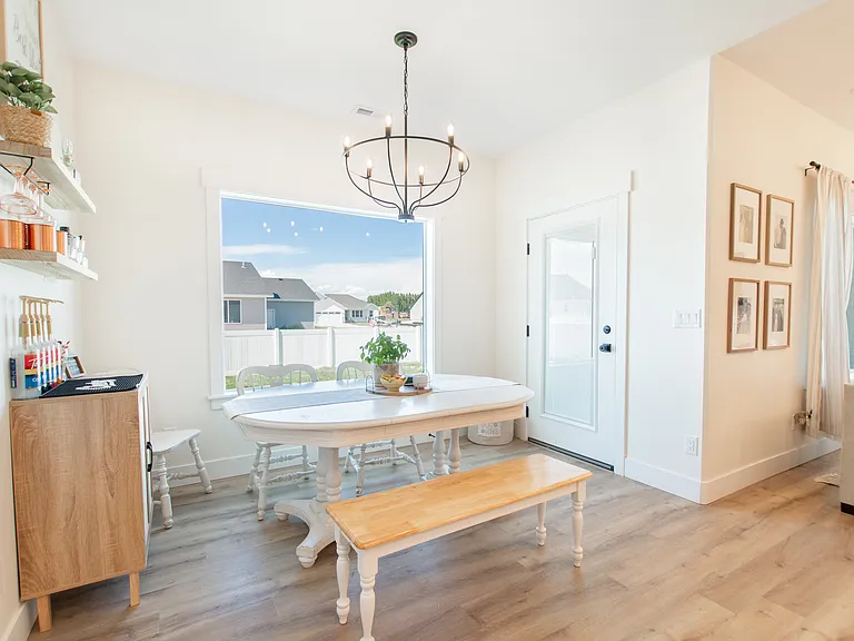 3879 E Pepperwood Ln — Photo 6