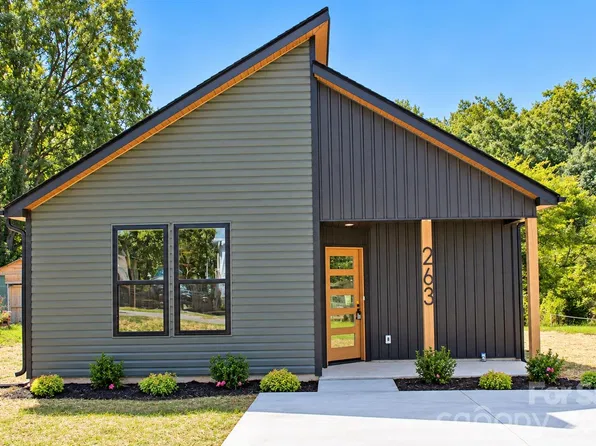 263 Bellhaven Pl NW, Concord, NC 28027