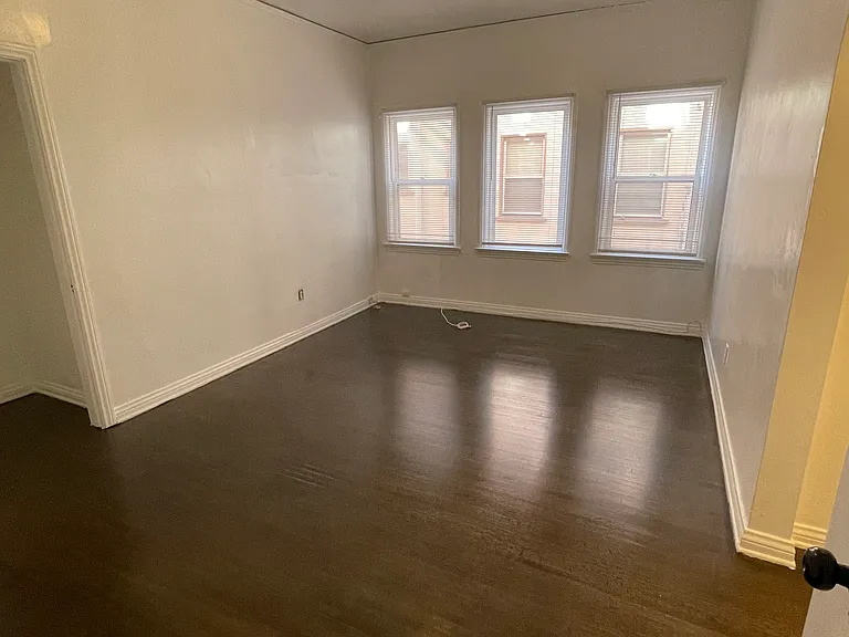 4308 8th Ave #4308 — Photo 7