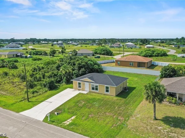 9026 Maywood Cir, Labelle, FL 33935
