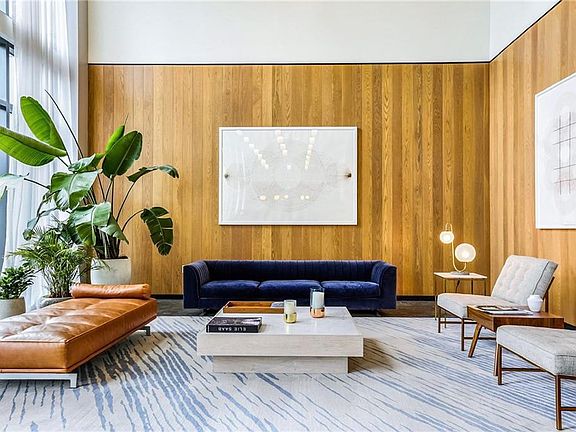 2nd image of 1001 Julia St APT 5D