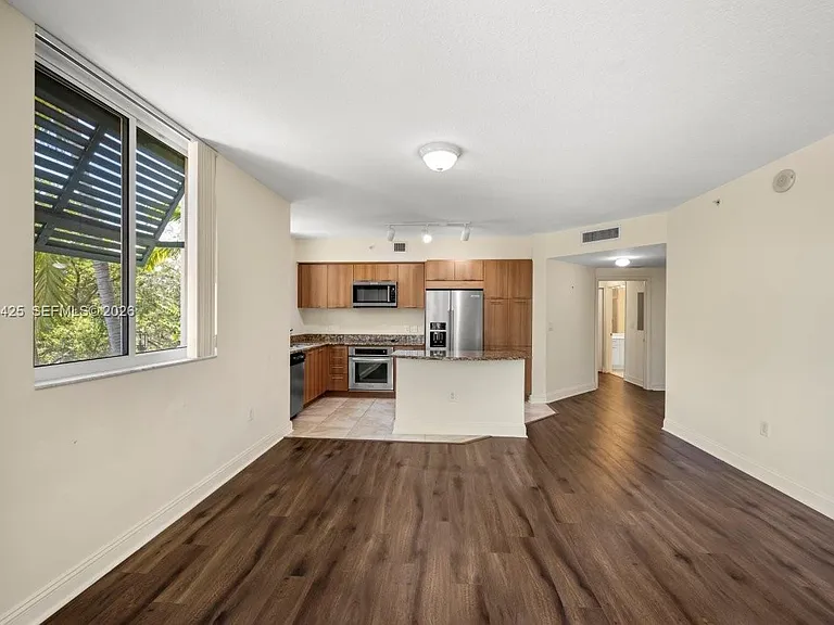 510 NW 84th Ave #223 — Photo 9
