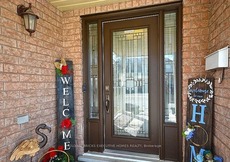 3 bed, $3,200 — Photo 4