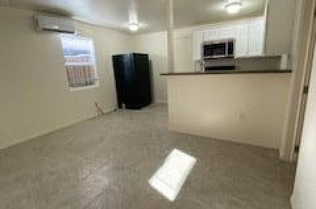 1st image of 2614 N Los Altos Ave