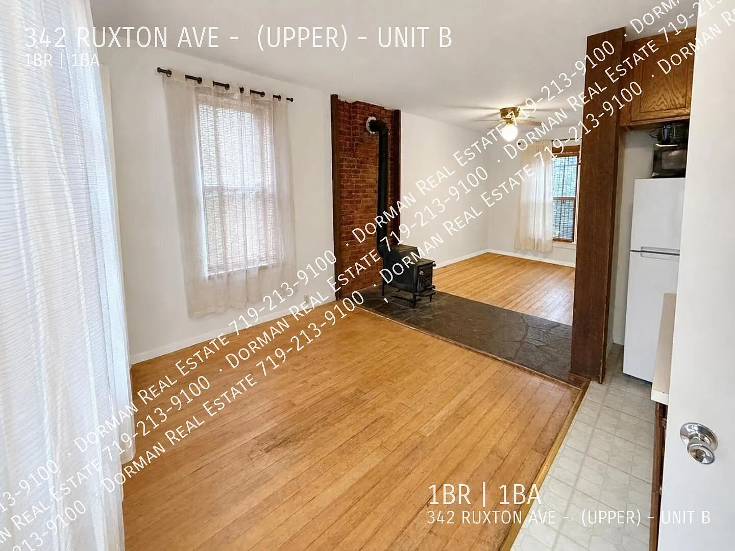 Adorable Apartment In The Heart Of Manitou — Photo 4