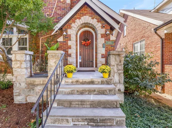 6430 Pernod Ave, Saint Louis, MO 63139