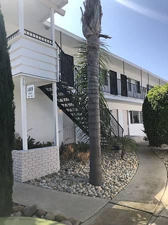 1st image of 1469 Thomas Ave #8