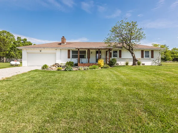 961 Brentwood Drive, Marshfield, MO 65706